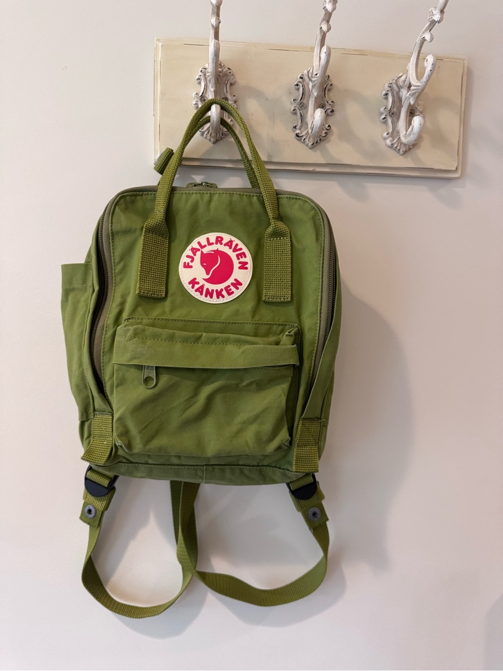 Fjallraven Kanken Mini Backpack - Olive